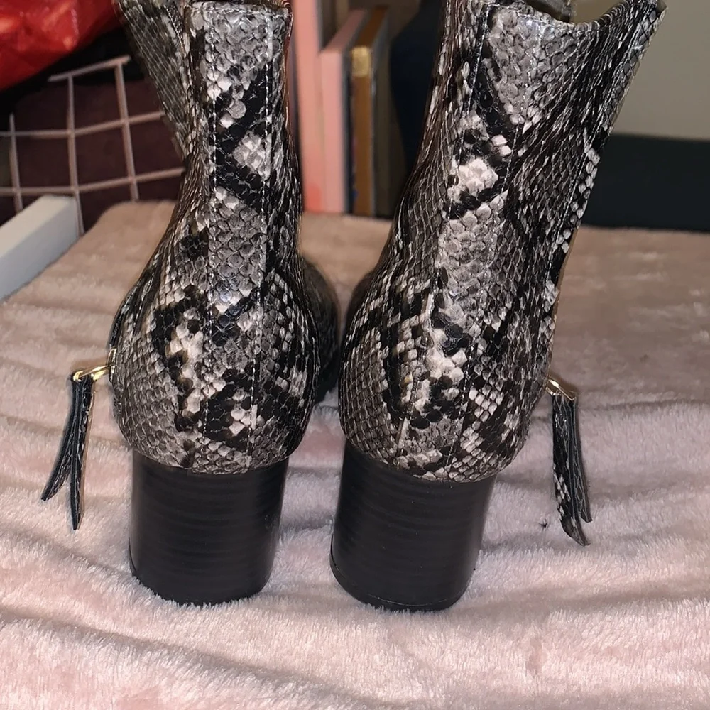 Animal print booties - Picture 3 of 4